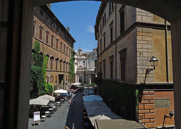 Konukevi Navona Roma
