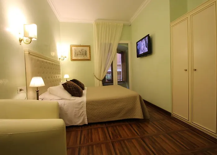 Navona 4*